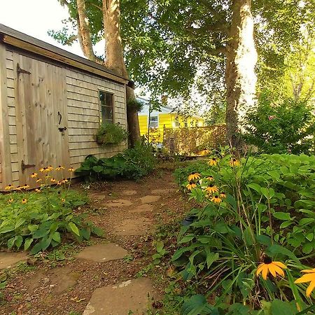 Atlantic Sojourn B&B Lunenburg Exterior photo